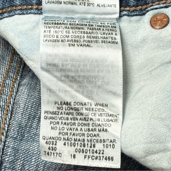 Levis Jeans 501 Straight Button Fly Blue Jeans - Picture 11 of 16